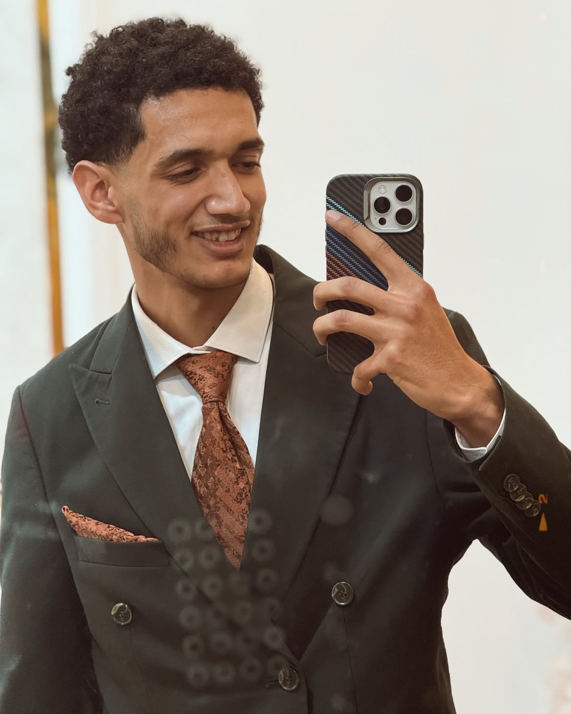 عوف محمد عبد السلام — إبداع · إعلام · تسويق رقمي at ORO Prod